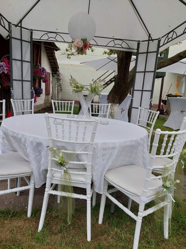 dada-cvetna-dekoracija-za-vencanje-16